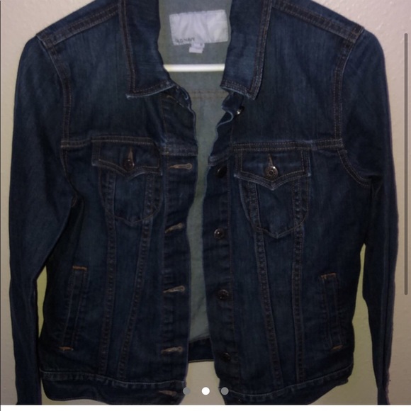 Old Navy denim jacket - Picture 2 of 3